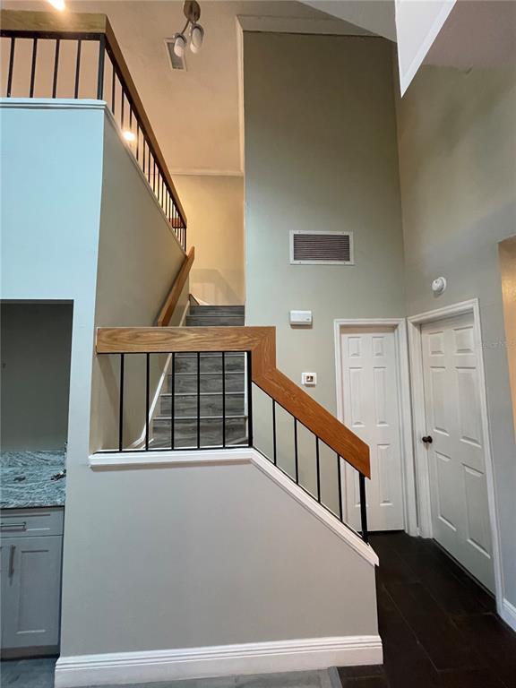 Building Photo - 7652 Spring Bay Cove