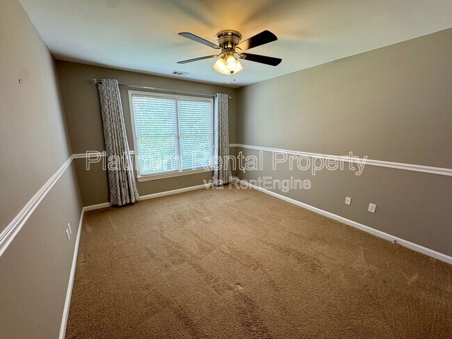 Building Photo - 830 Eden Green Ct