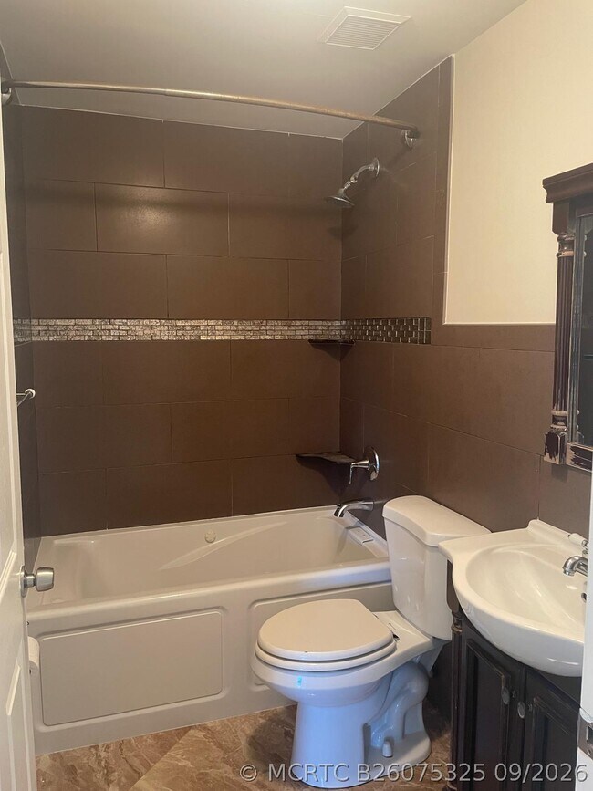 Building Photo - 2780 Norfolk Pine Ct