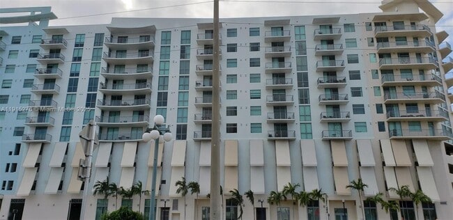 Building Photo - 140 S Dixie Hwy