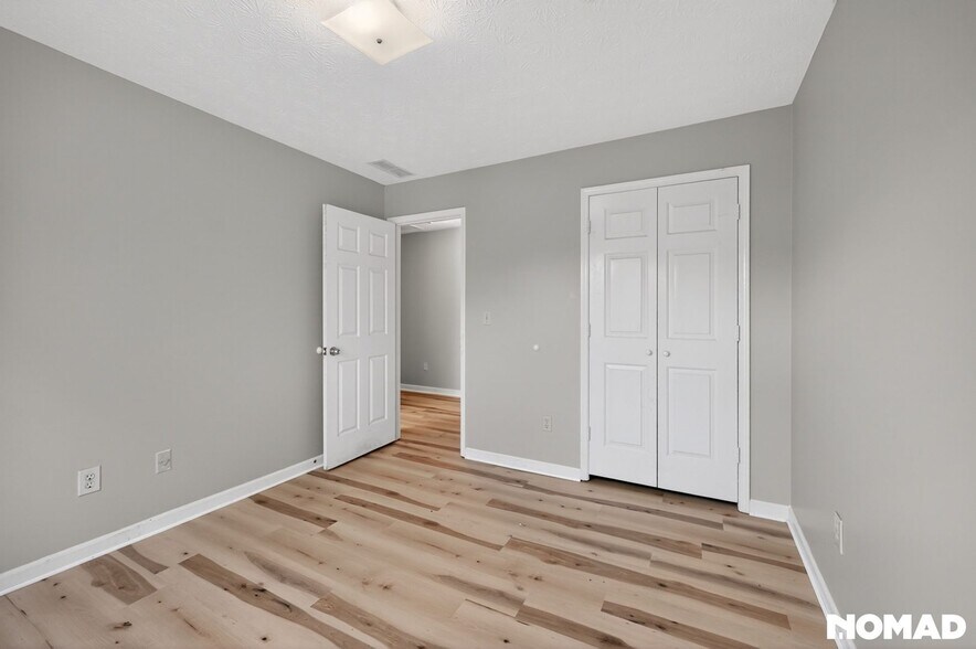 Building Photo - 2112 Fairway Ct SE