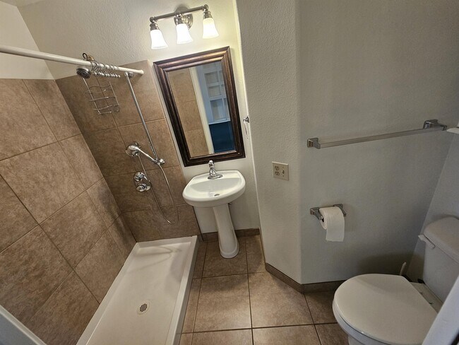 Building Photo - 2292 E Stottler Dr