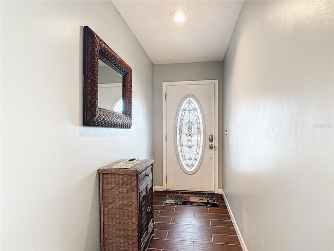 Building Photo - 290 Rotonda Cir