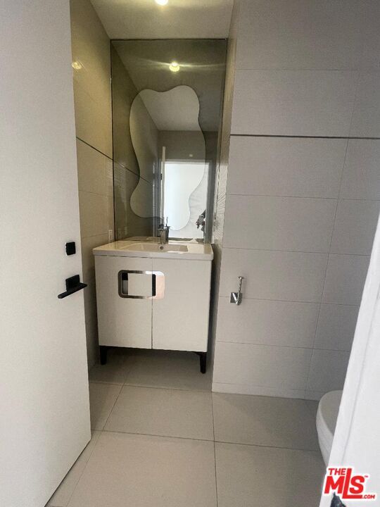 Building Photo - 1622 Tower Grove Dr