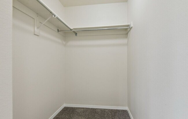 Building Photo - 5974 E 146th Pl S