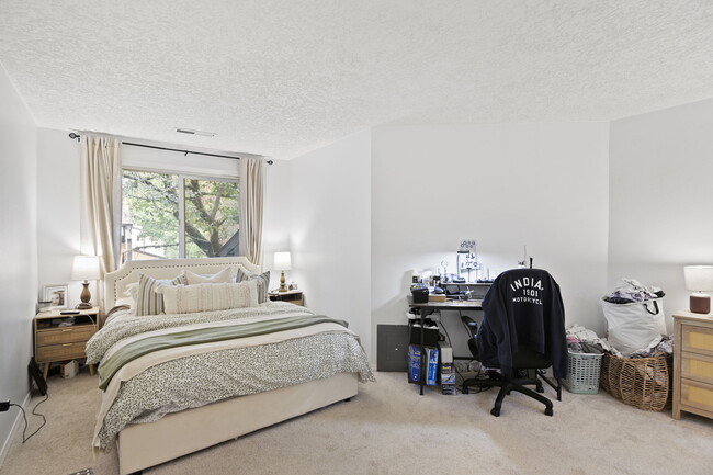 Master Bedroom - 12204 SE 7th St