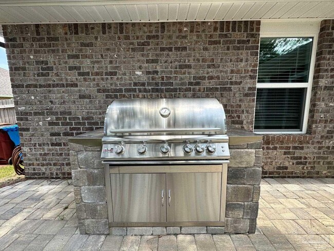 Building Photo - 4723 Determination Court