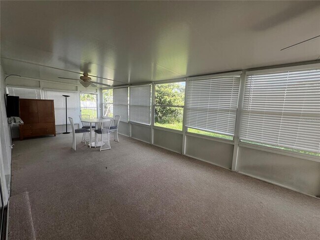 Building Photo - 13543 Longwood Ave