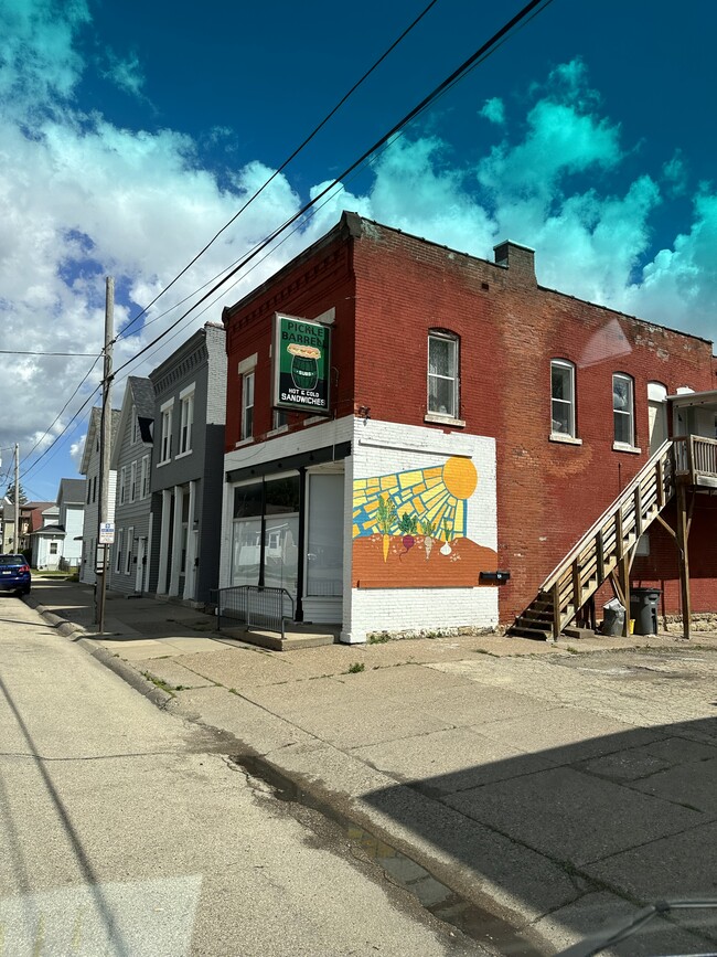 Building Photo - 2418 Central Ave