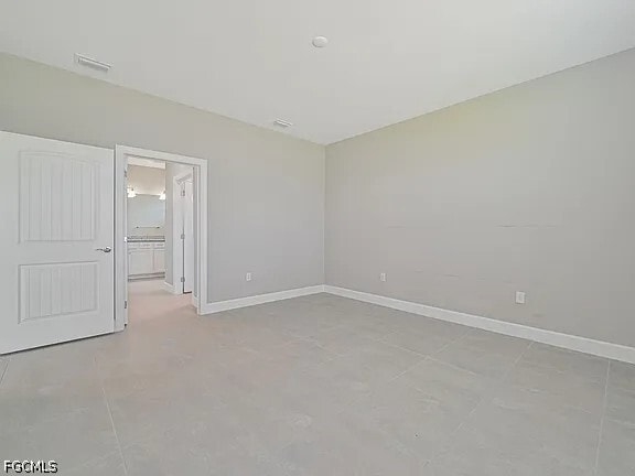 Building Photo - 42218 Edgewater Dr