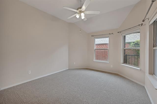 Building Photo - 9405 National Pines Dr