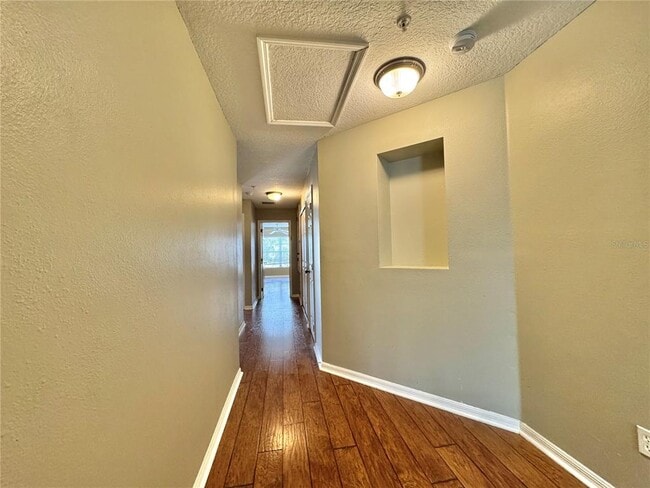 Building Photo - 1916 Beacon Bay Ct