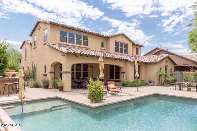 Building Photo - 9238 E Via De Vaquero Dr