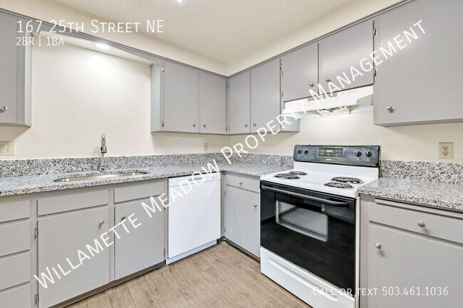Building Photo - 167 25th St NE