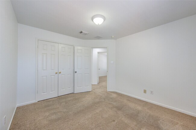 Building Photo - 24626 Cornell Park Ln