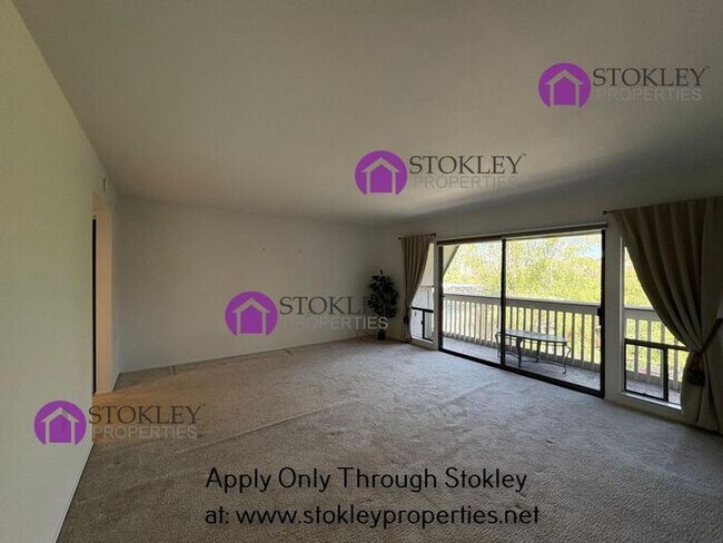 Building Photo - 1317 Canyonwood Ct