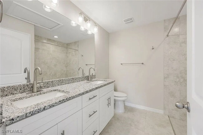 Building Photo - 1024 NW 12th Ave