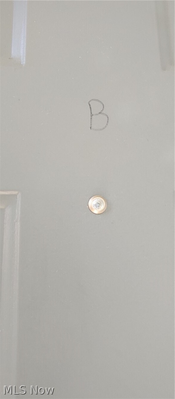 Building Photo - 956 Grant Ave