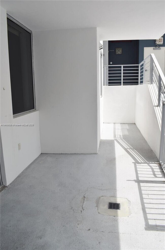 Building Photo - 3339 Virginia St