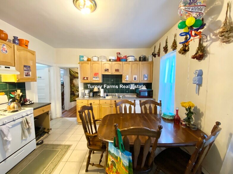 Building Photo - 34 Darling St