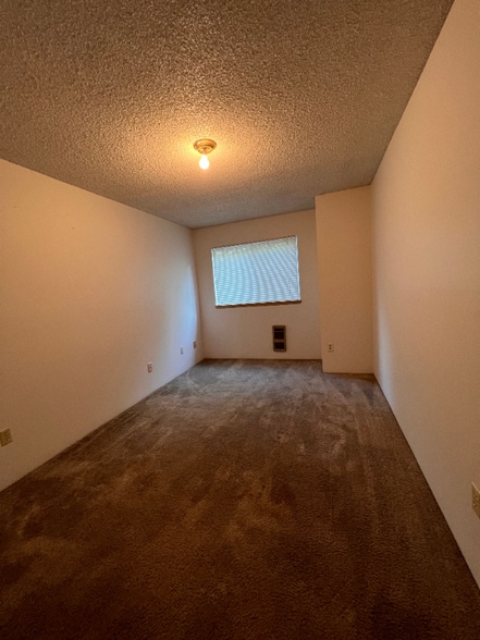 Building Photo - 10522 Lake City Way NE