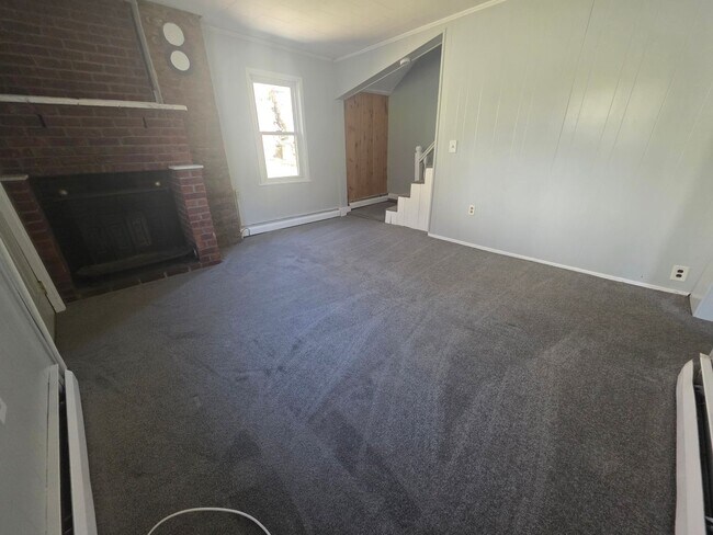 Building Photo - 30-32 Willow Street