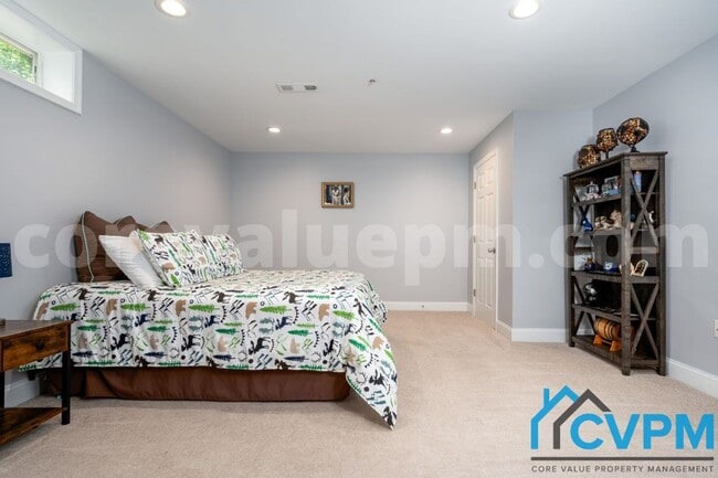 Building Photo - 2606 Box Tree Dr