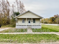 Building Photo - 1136 King St