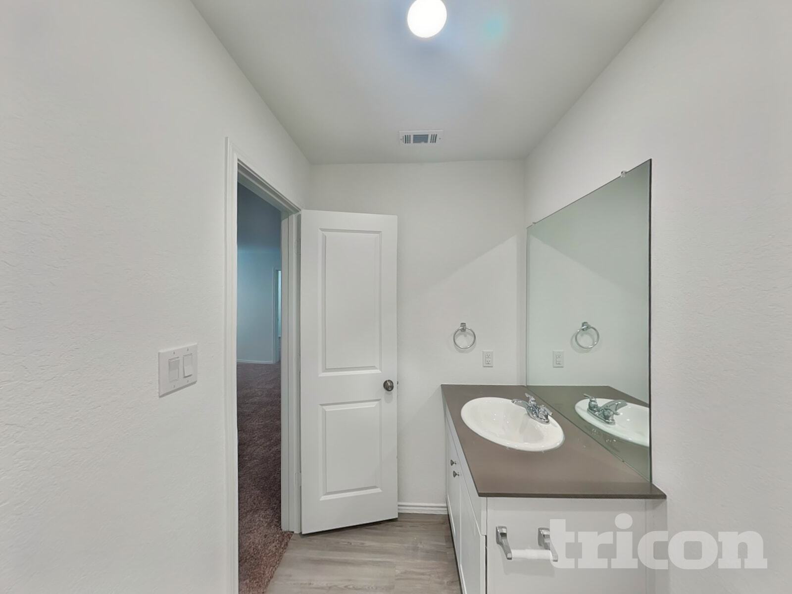 Building Photo - 5927 Forenoon Dr