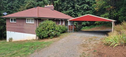 Building Photo - 17900 NE Hillsboro Hwy