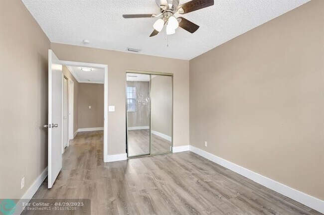 Building Photo - 7186 Ontario Shores Pl