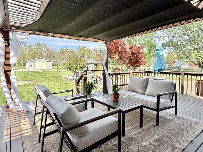 Building Photo - 10695 Lockbourne Eastern Rd