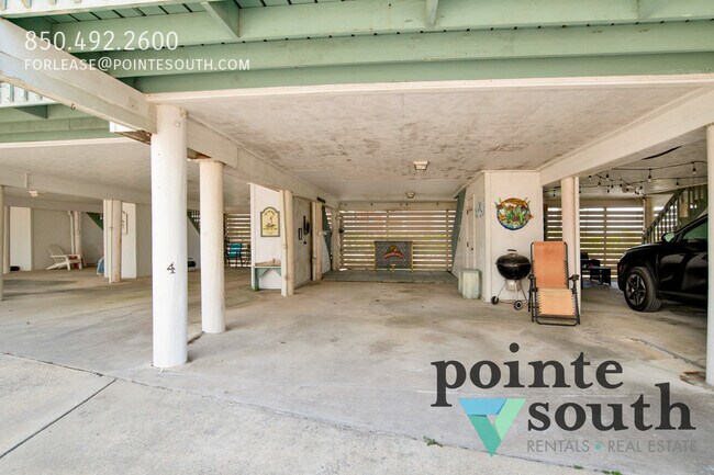 Building Photo - 554 E Beach Blvd