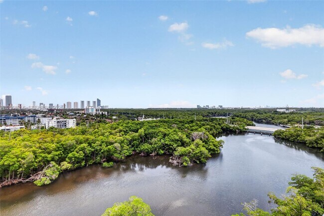 Building Photo - 16385 Biscayne Blvd