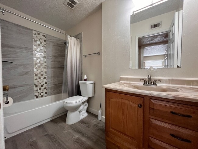 Building Photo - 1 bed 1 bath upstairs condo in Altamonte S...
