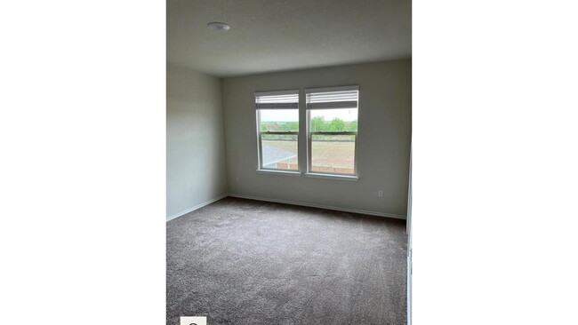 Building Photo - 209 Prairie Falcon Wy