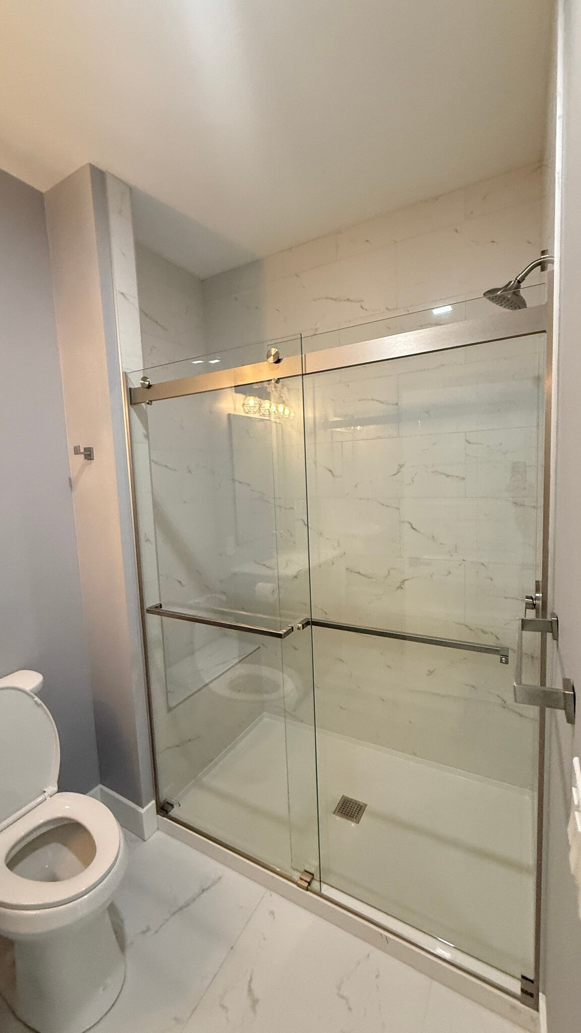 Shower - 116 Main St