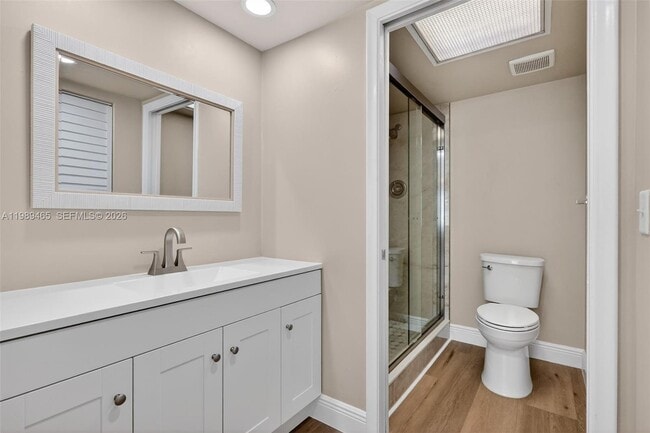 Building Photo - 12500 SW 5th Ct