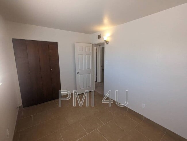Building Photo - 1801 Corte Adelina SW