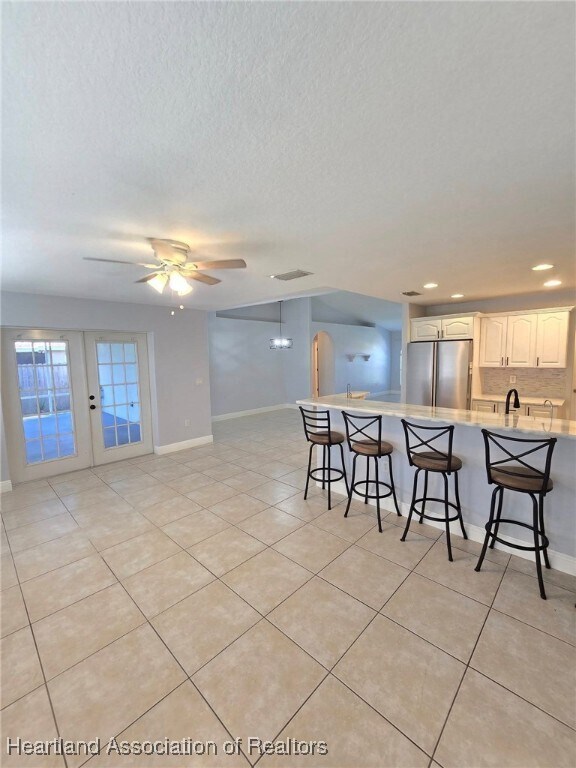 Building Photo - 6491 Orduna Dr
