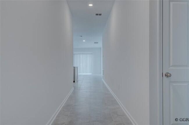 Building Photo - 1481 Brentwood Dr