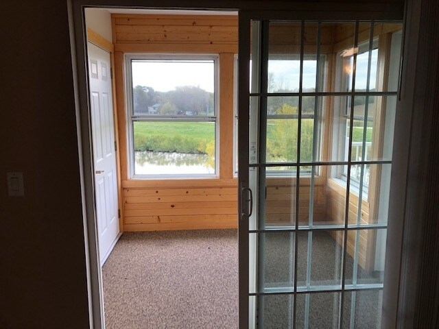 Building Photo - 108 Paradise Cir