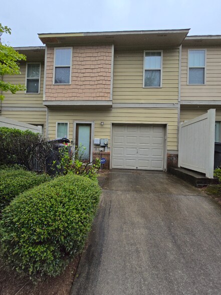 Building Photo - 1754 Connally Dr