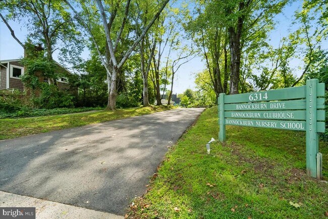 Building Photo - 6403 W Halbert Rd