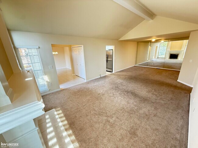 Building Photo - 50299 Highpoint Ct