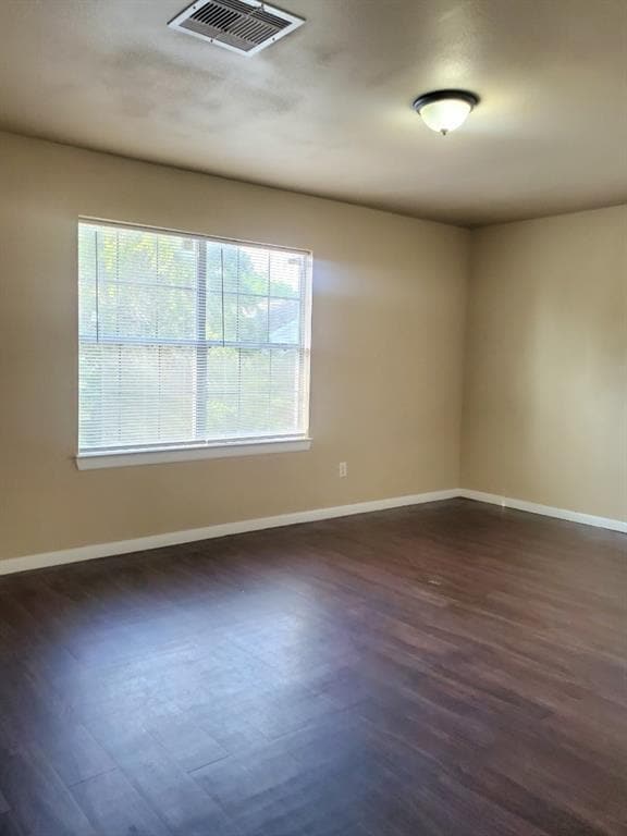 Building Photo - 512 Avenue A