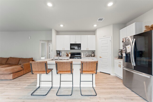 Building Photo - 2034 Brixham Bluff Ln