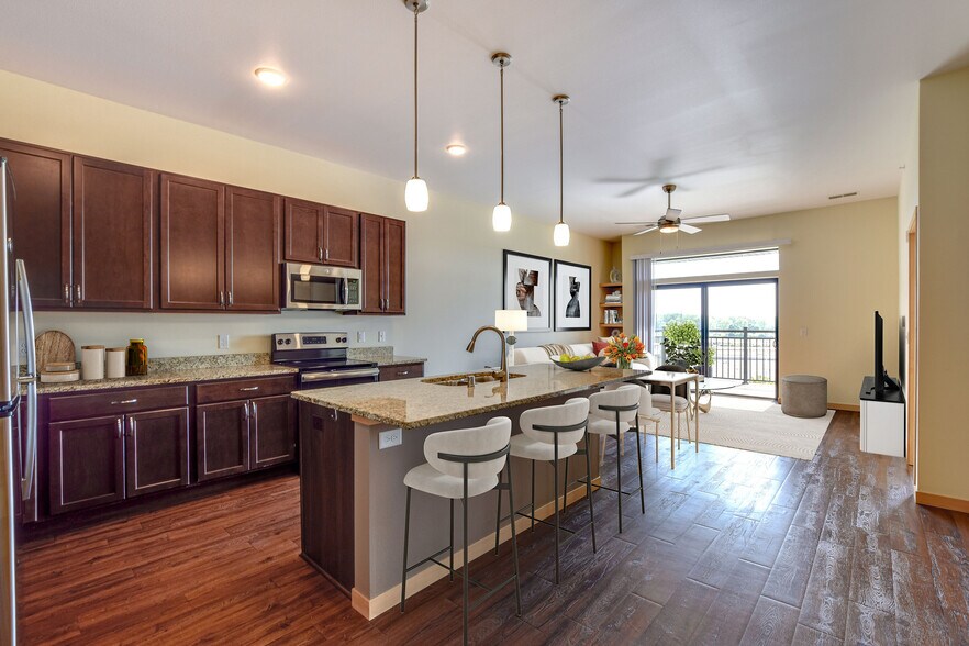 Kitchen - McKenzie Place Apartments