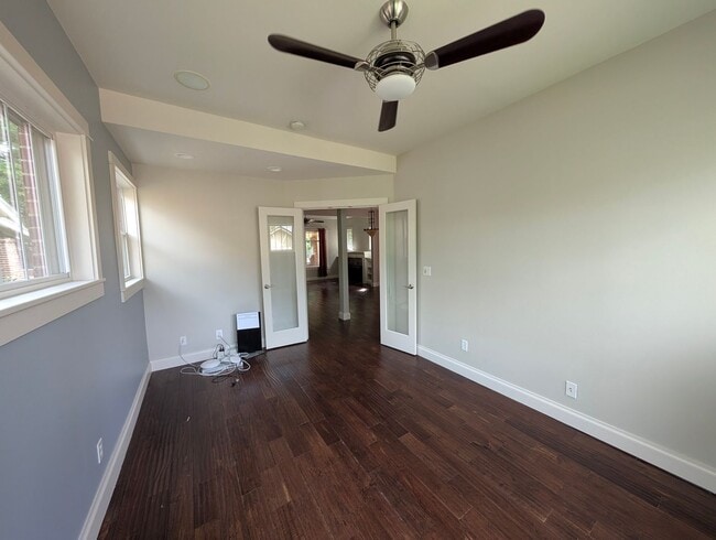 Building Photo - Beautiful 3 Bedroom House right across fro...