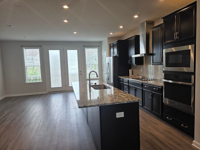 Building Photo - 412 Bulkhead Pl